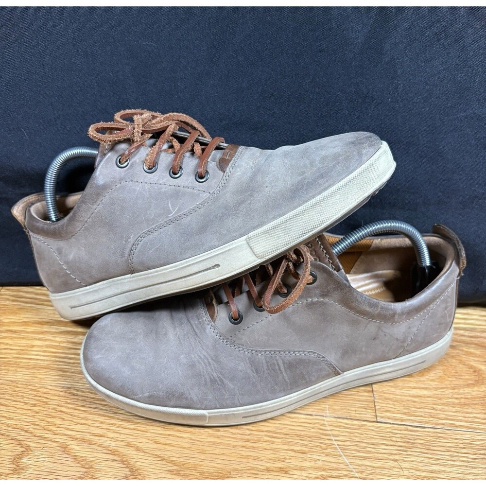 Ecco Kyle Street Tie Shoes Men's 9 Brown Nubuck Comfort Casual Athletic Sneakers